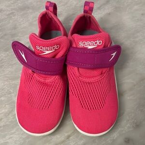 Speedo Pink and Purple Water Shoes with Velcro Strap